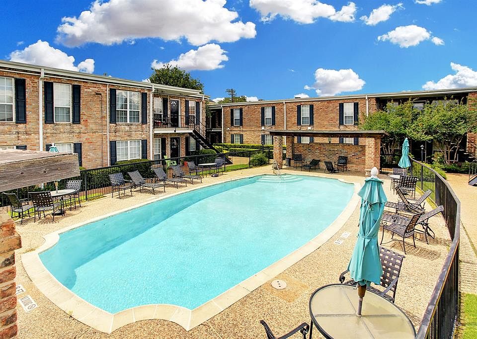 1st image of 6402 Del Monte Dr APT 70