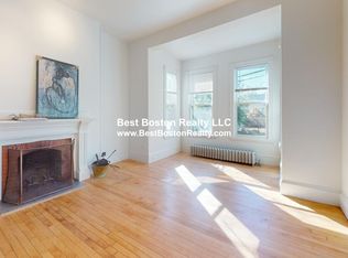 39A Laurel St #1, Somerville, MA 02143