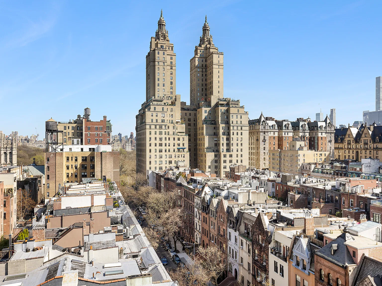 321 Columbus Avenue — Photo 3