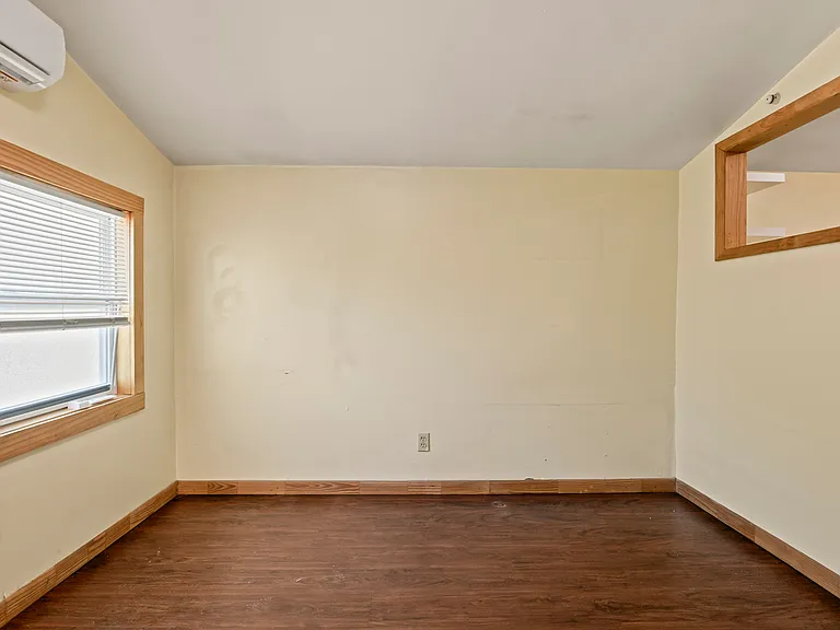 2620 2nd Ave N #1/2 — Photo 16