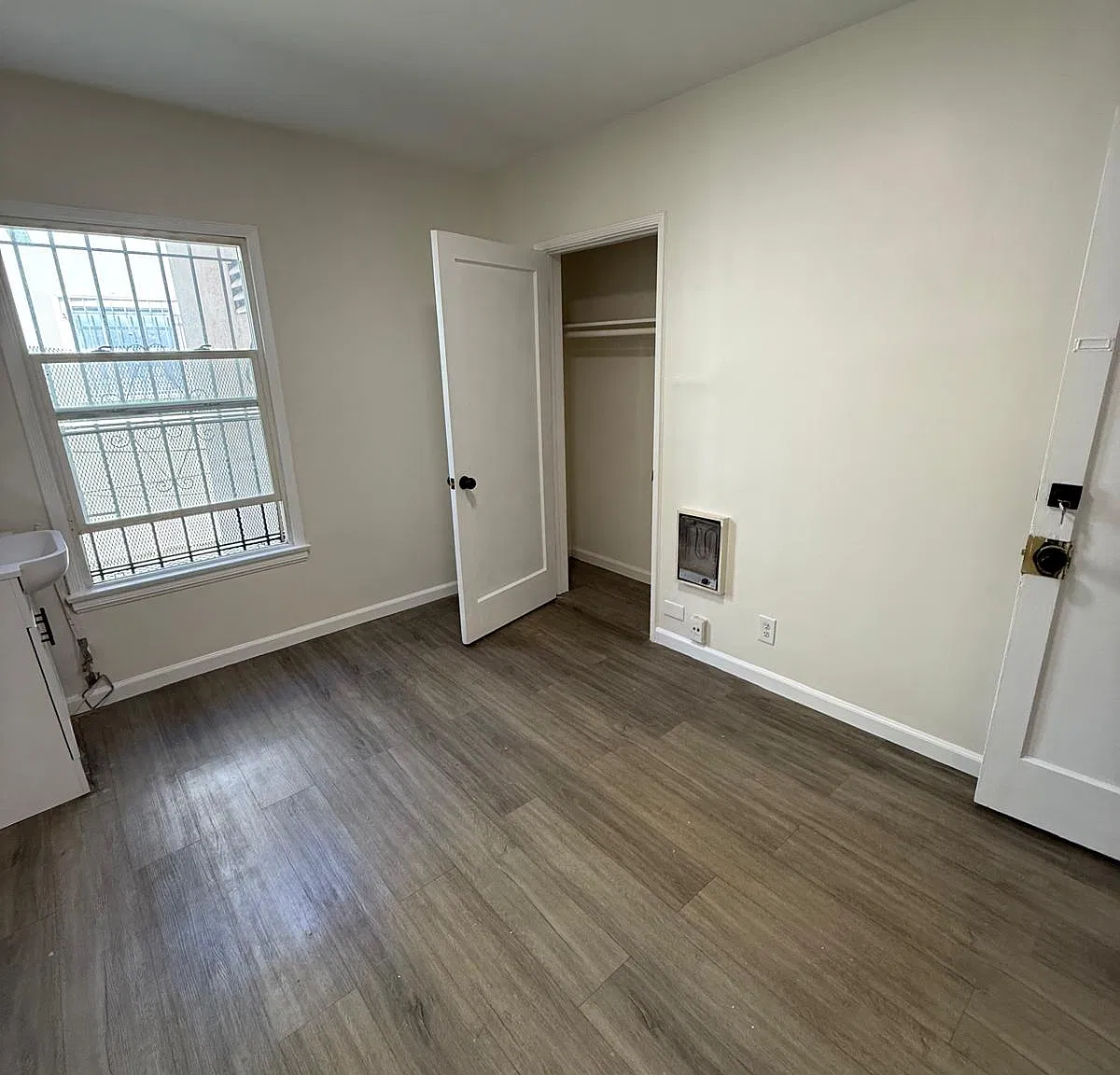 1 bed, $800 — Photo 4