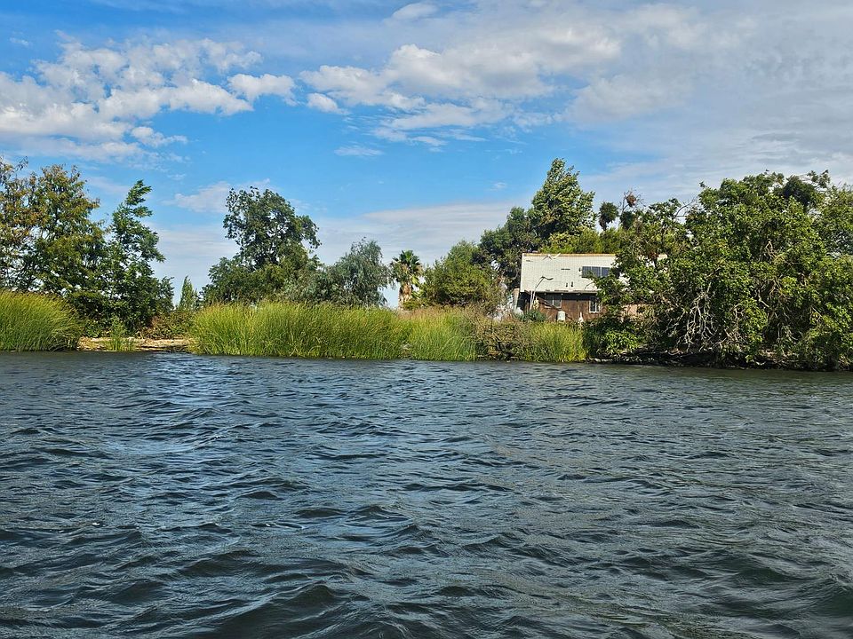 1st image of 999510 W Rindge Road