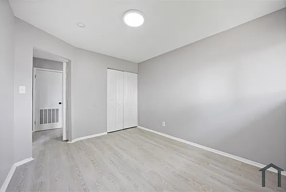 2503 Winchester St — Photo 5
