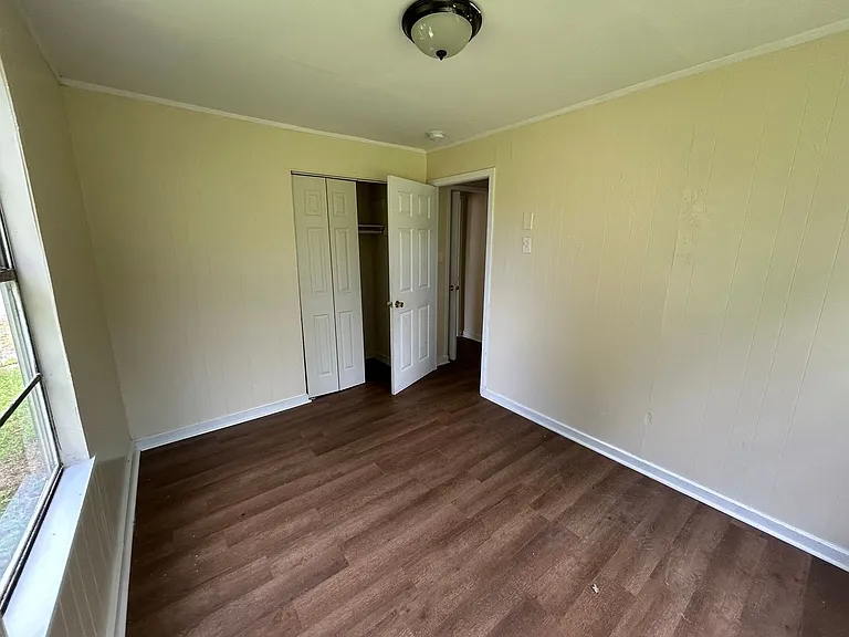 115 North Ave — Photo 8