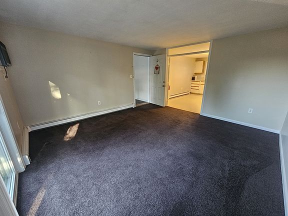 5th image of 200 Circle Rd APT 12