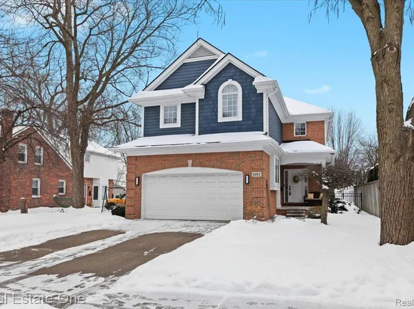 2053 Catalpa Dr, Berkley, MI 48072