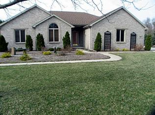 1770 Hunters Ridge Rd, Swanton, OH 43558