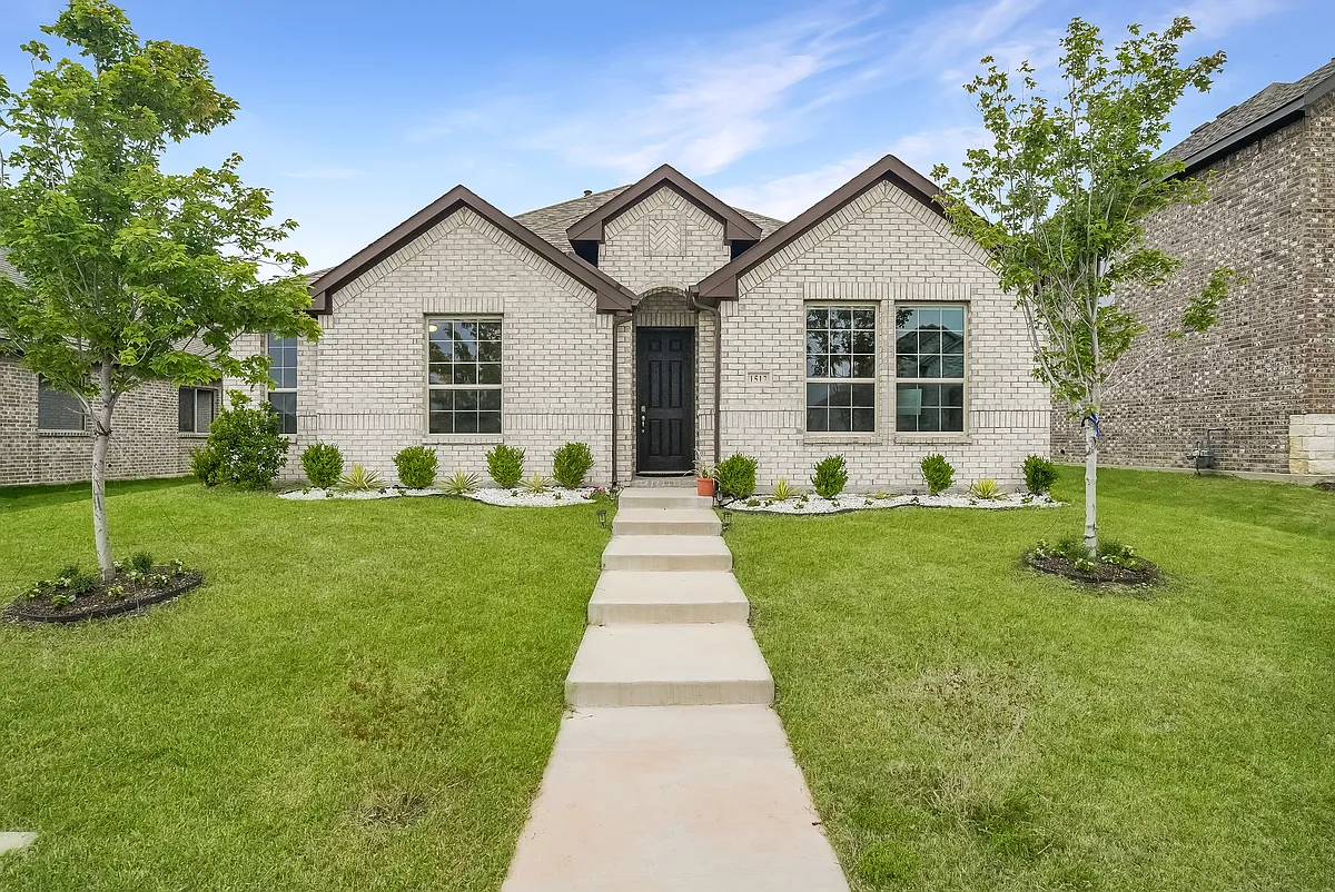 Building Photo - 1517 Pegasus Dr