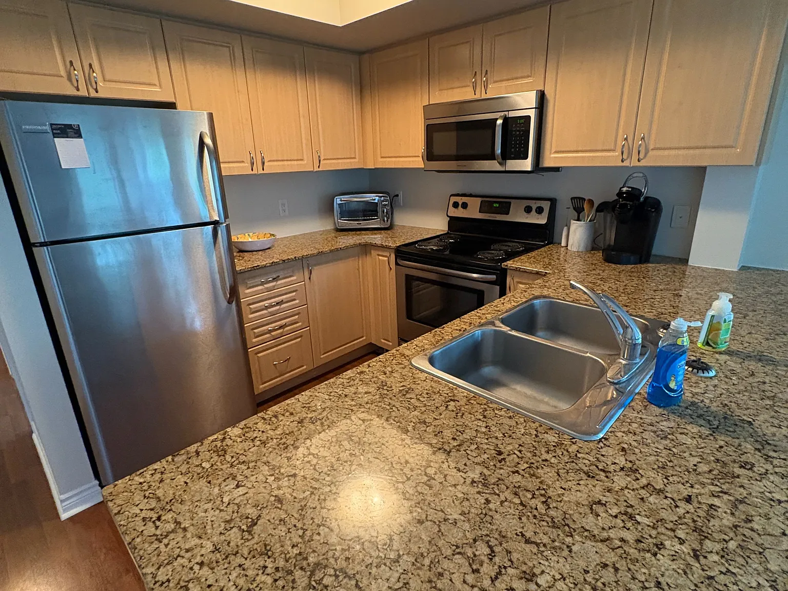 3 bed, $2,500 — Photo 3