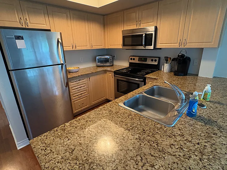 2 Brandy Lane Dr #301 — Photo 3