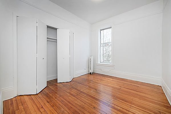 1st image of 566 7th St APT 8