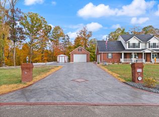 775 Cedar Pointe Dr, Somerset, KY 42501