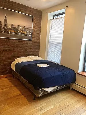 3rd image of 155 W 83rd St APT 100