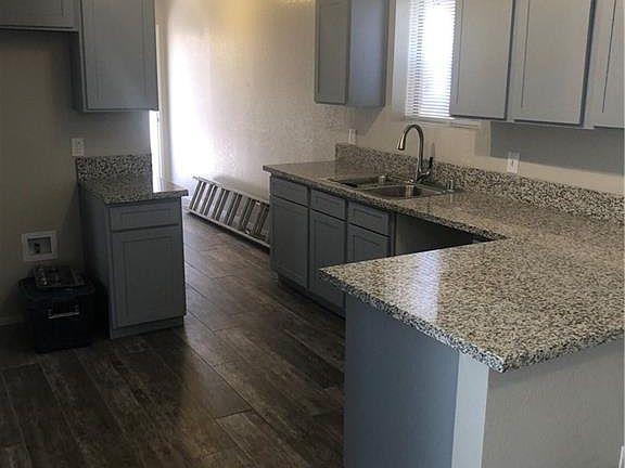 3rd image of 729 Concrete Ct