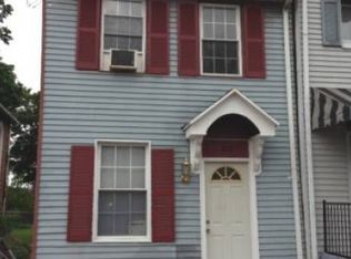 220 S 5th St, Columbia, PA 17512