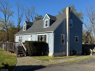 53 Ridge Rd, Readington Twp., NJ 08889