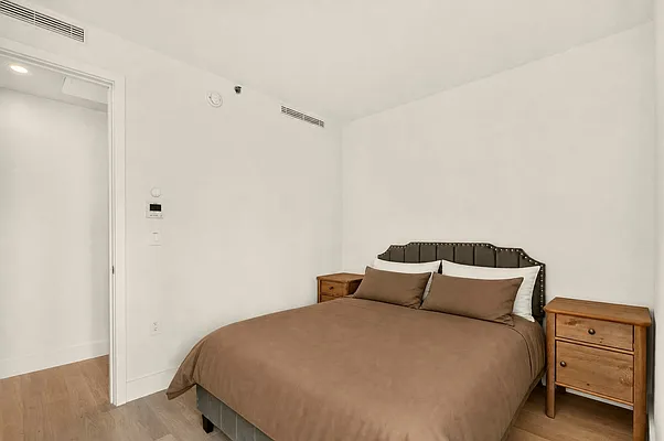 Bedroom, photo 2