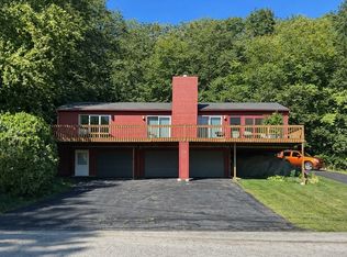 74 Crockett Rd, Upton, MA 01568