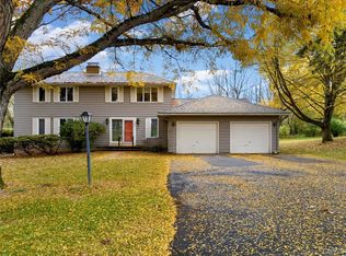 17 Barley Mow Run, New Hartford, NY 13413