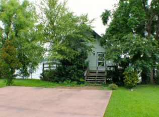 6916 False River Rd, Torbert, LA 70762