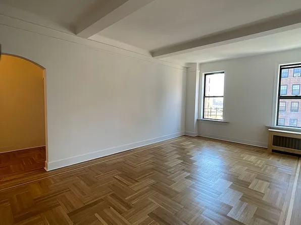 175 W 79th St #11A, New York, NY 10024