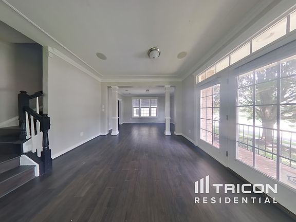 5th image of 14281 Catbird Dr