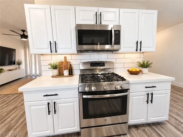 5306 Koa Ave, Las Vegas, NV 89122