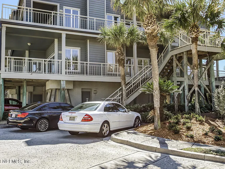 153 Sea Hammock Way — Photo 4