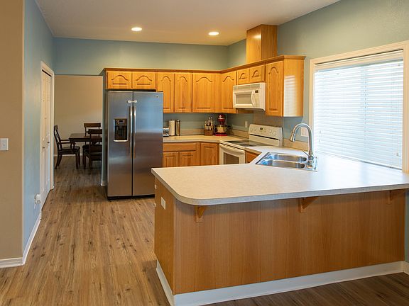 4th image of 8418 NE 88th Ct