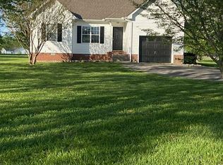 1917 Cairo Rd, Gallatin, TN 37066