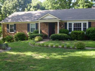 408 College Park Dr, Lynchburg, VA 24502