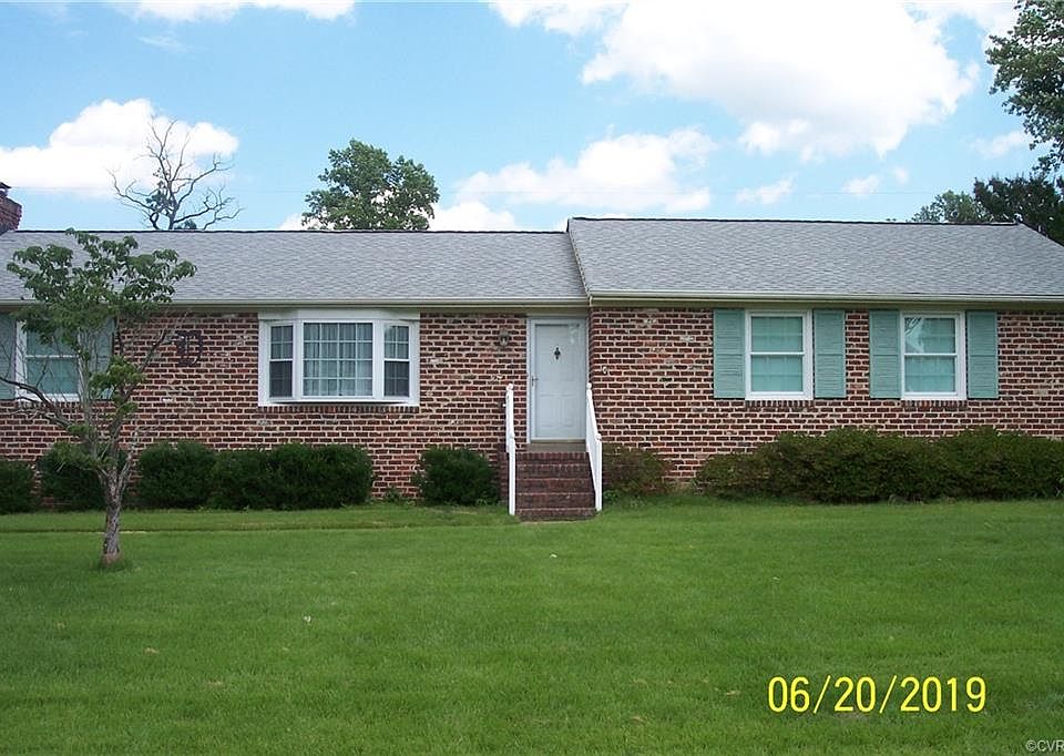 1st image of 7948 Kenmore Dr