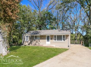 5188 Carey Ln, Hazelwood, MO