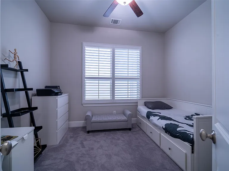 4008 Barnes St — Photo 30