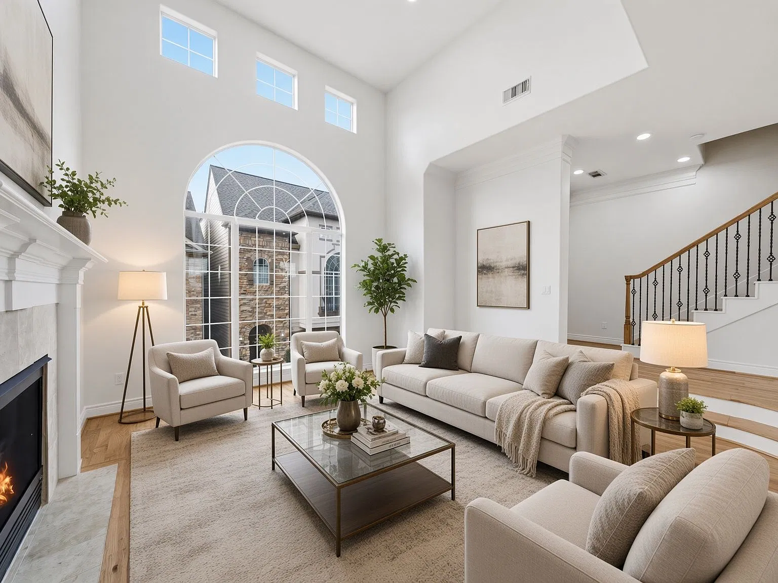 3 bed, 2252 sqft, $3,100 — Photo 1