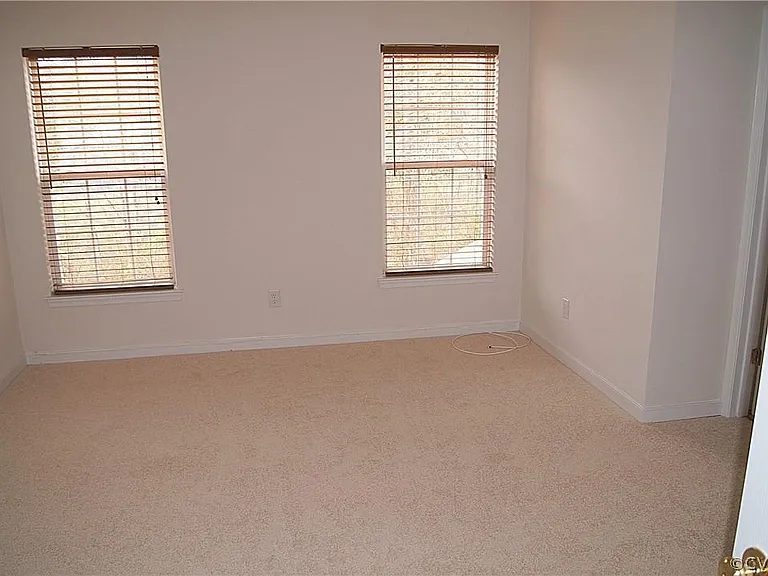 2021 Mountain Gate Ln — Photo 13