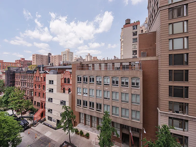 275 Central Park W #7E — Photo 12