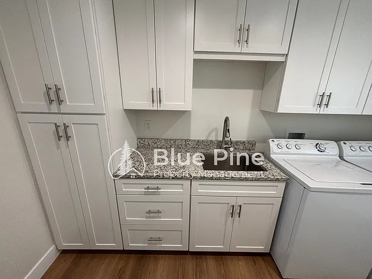 351 Yale Ave — Photo 11