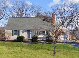 1799 Jennings Rd, Fairfield, CT 06824