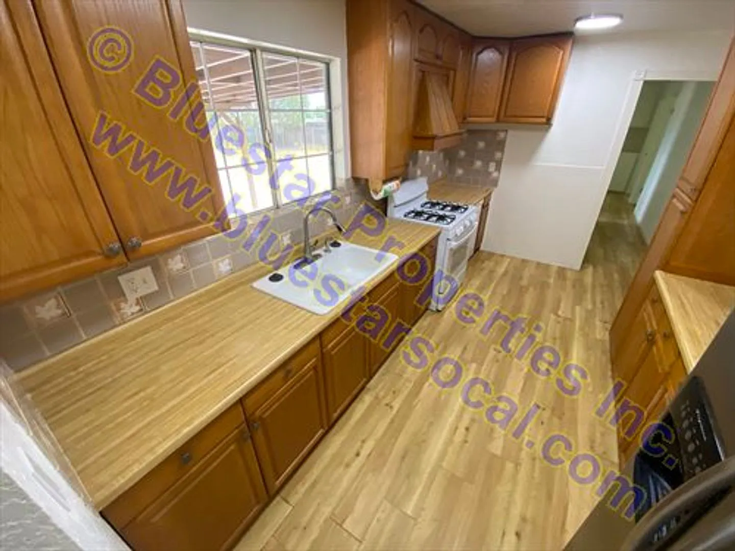 New listing in Hesperia — Photo 2