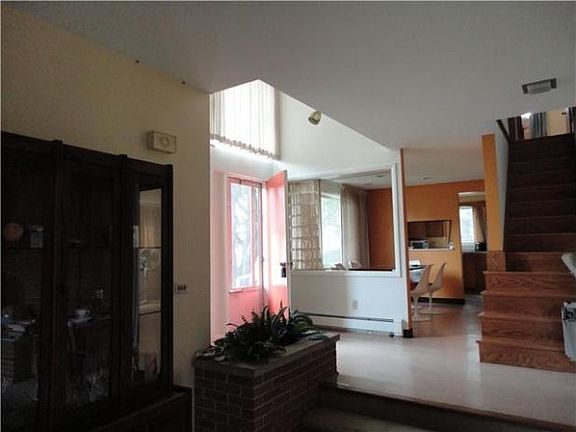 2nd image of 8905 Hurlburt Ln