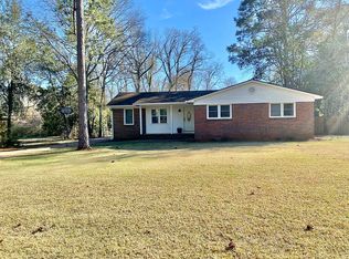 1012 Forest Glen Dr, Albany, GA 31707