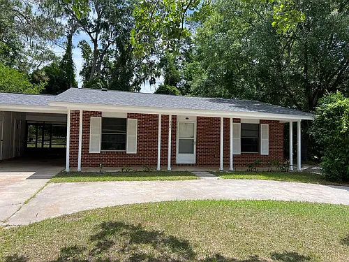 2307 Alder Dr Photo 1