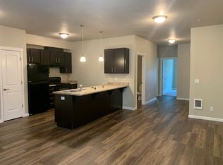1560 23rd St SE APT 352, Salem, OR 97302