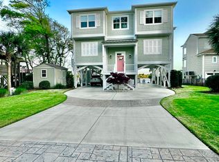 1942 Norwood St SW, Ocean Isle Beach, NC 28469