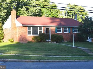 4945 Grant Dr, Brookhaven, PA