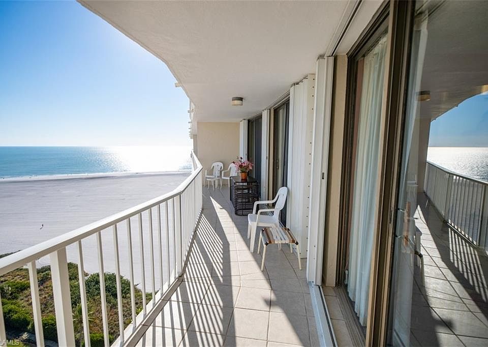 1st image of 260 Seaview Ct APT 807
