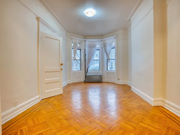 266 Maple Street image 1 of 11