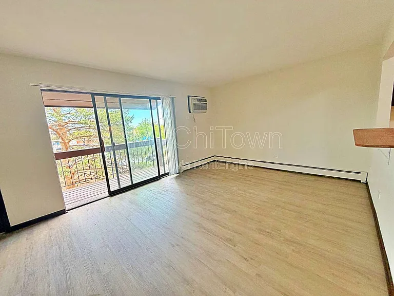 1523 N Winslowe Dr #3A — Photo 5