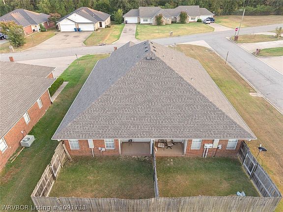 2nd image of 4901/4903 Morgans Way